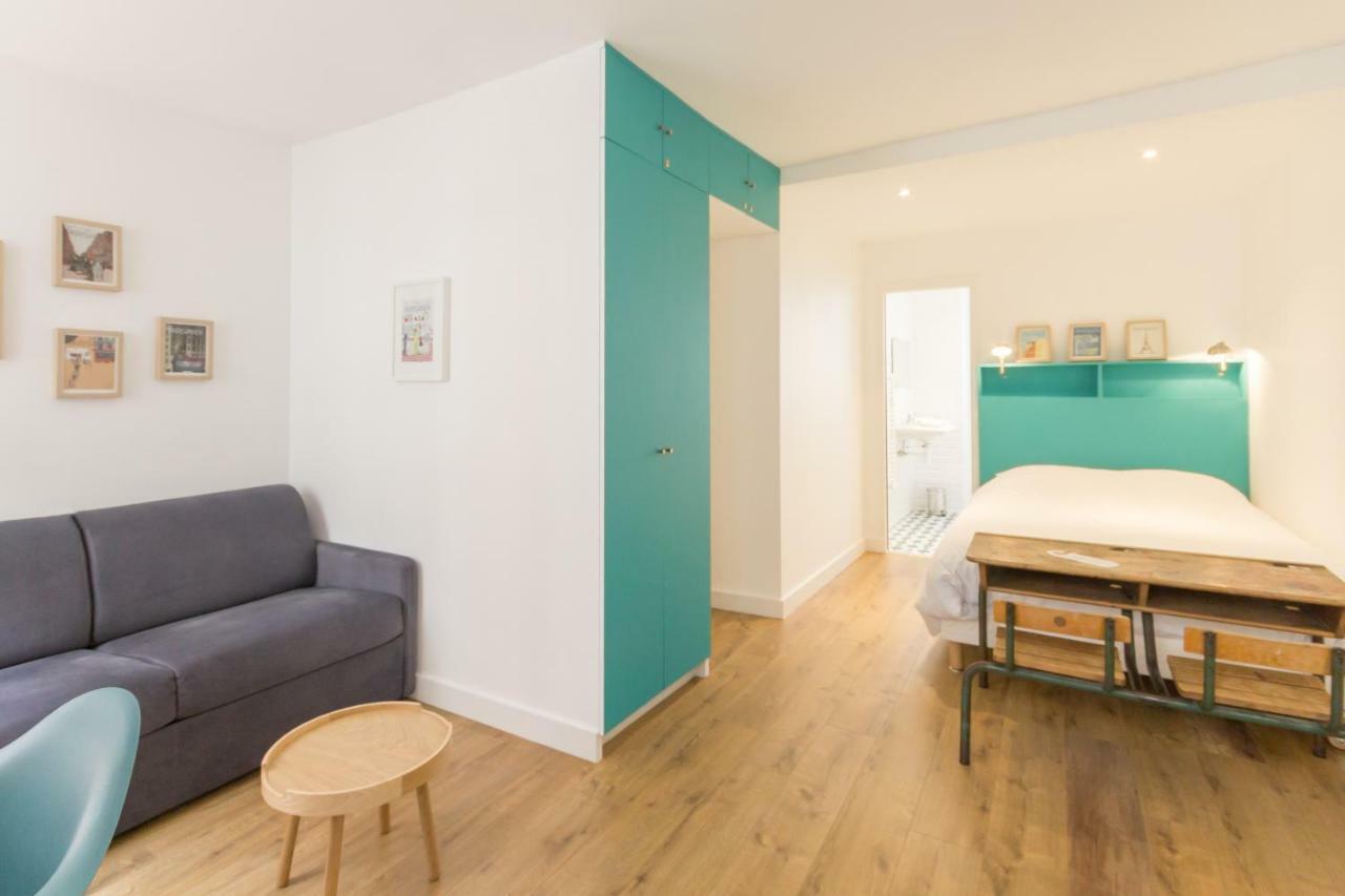 Bed and Breakfast Les Toits De Paris Exterior foto