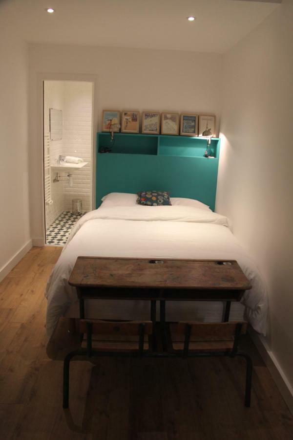 Bed and Breakfast Les Toits De Paris Exterior foto