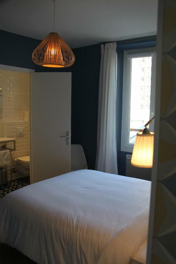 Bed and Breakfast Les Toits De Paris Exterior foto
